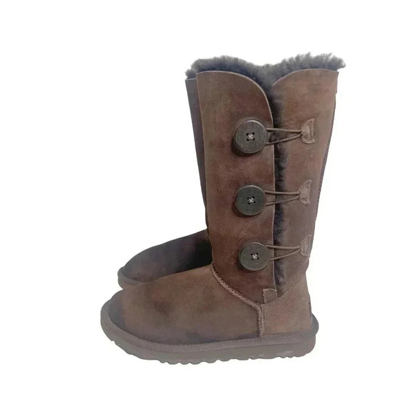 UGG Australia Bailey Button Tall Chocolate Brown Suede Boots 3 Buttons Size 5 US - Picture 2 of 11